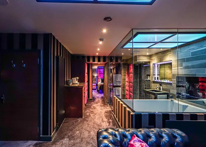 Church Suites By The Cranleigh Boutique